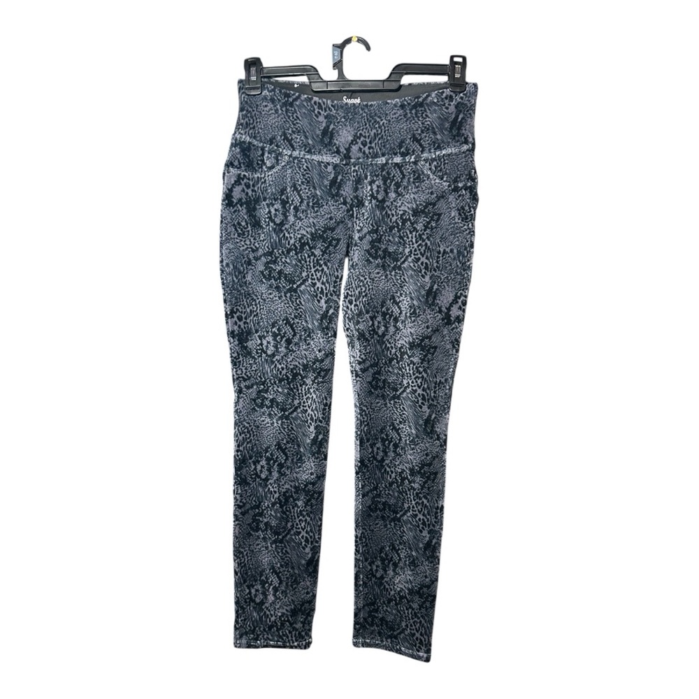 Elegant Patterned Leggings